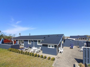 Holiday Home Hælf - 400m from the sea by Interhome
